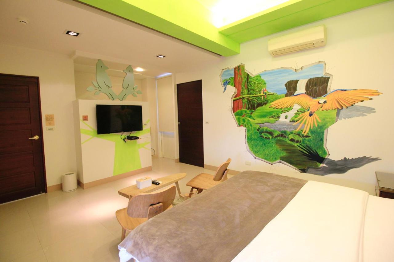 Green Park Homestay Luodong Exterior foto
